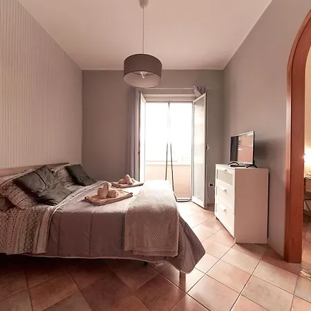 Casa Nostra Aeroporto E Mare Appartement *