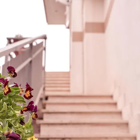 Casa Nostra Aeroporto E Mare *